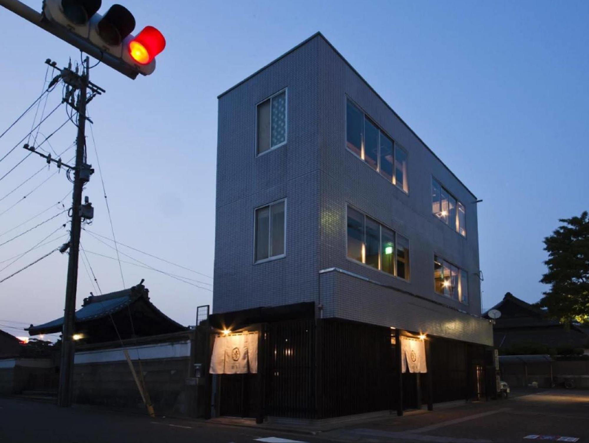 Hakata Gofukumachi Hostel Takataniya 福岡 外观 照片